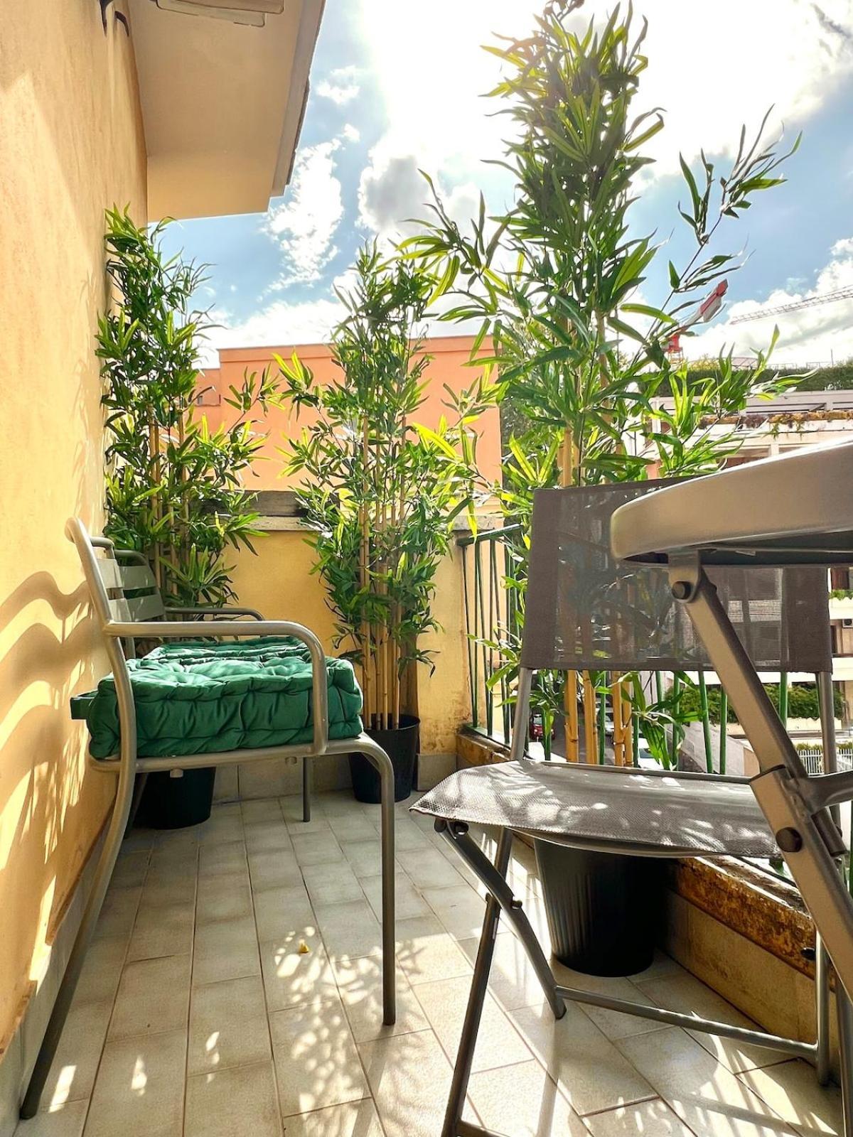 Apartment Cosy Sunny Coppede Balcony And Car Park *